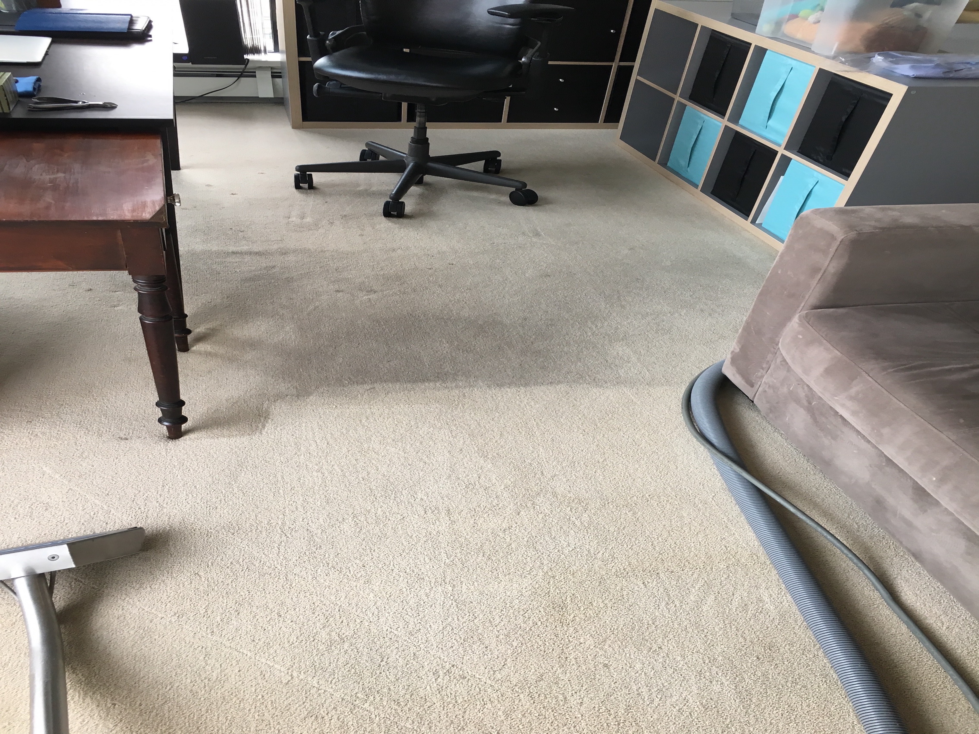 Balcony carpet before and after